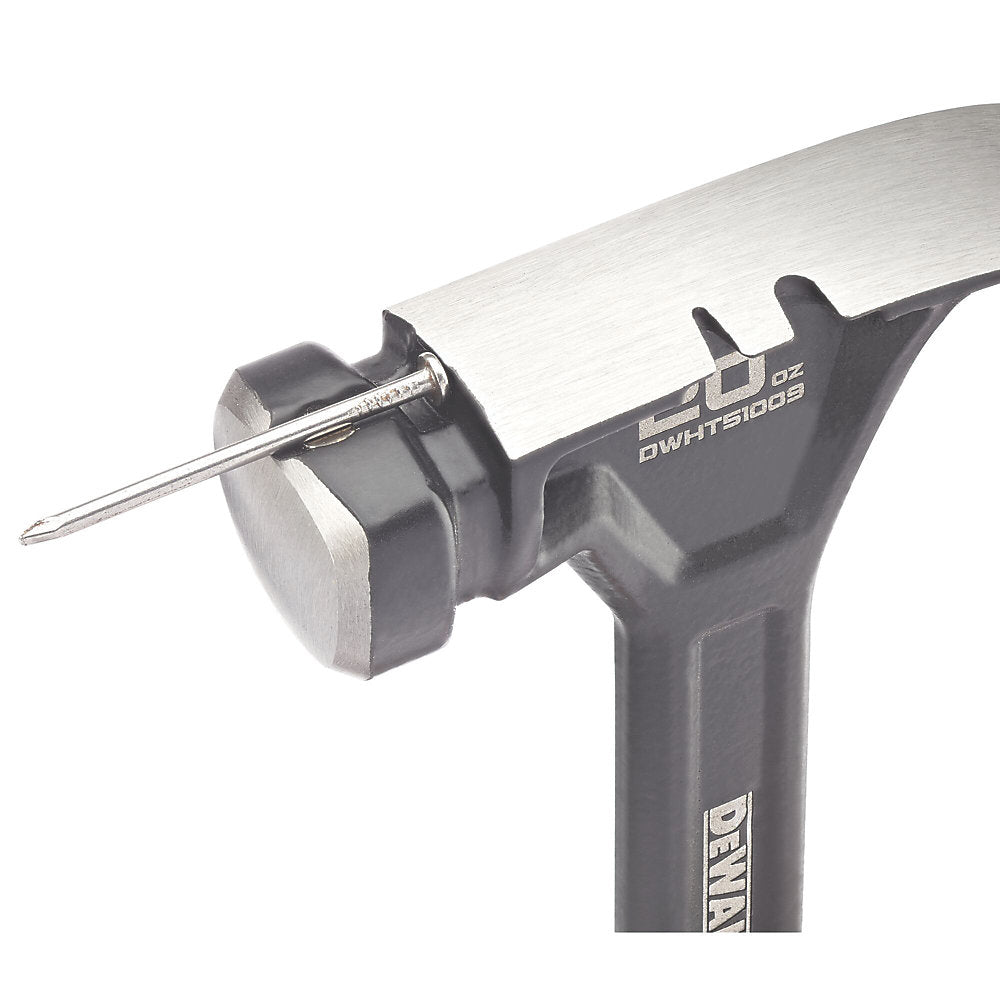  Marteau Arrache-clou Courbé Monobloc DeWalt XP 20oz (0,62kg)