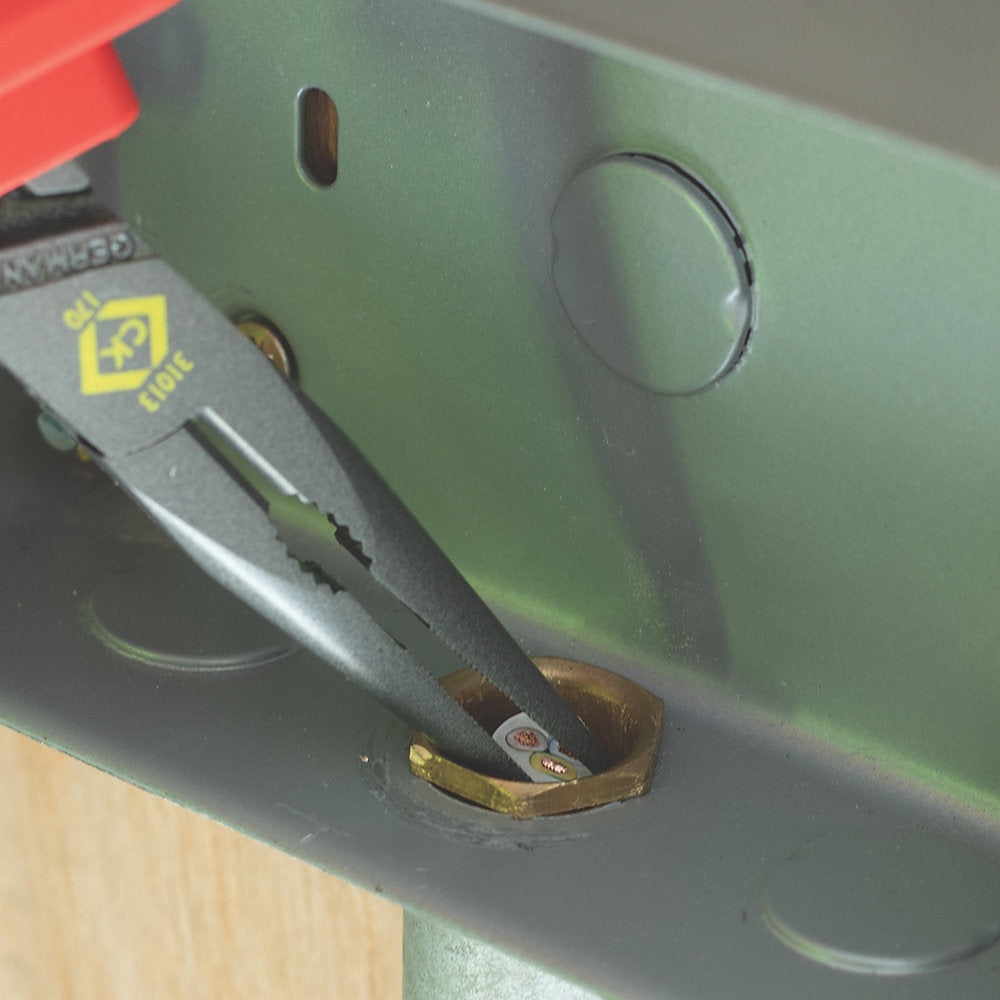  Pince à Bec Demi-rond VDE C.K 175mm